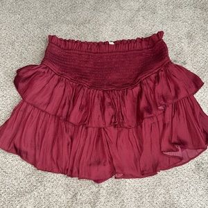 maroon short flowy skirt